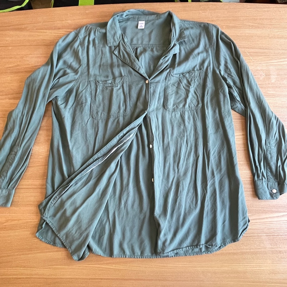 Old Navy button up